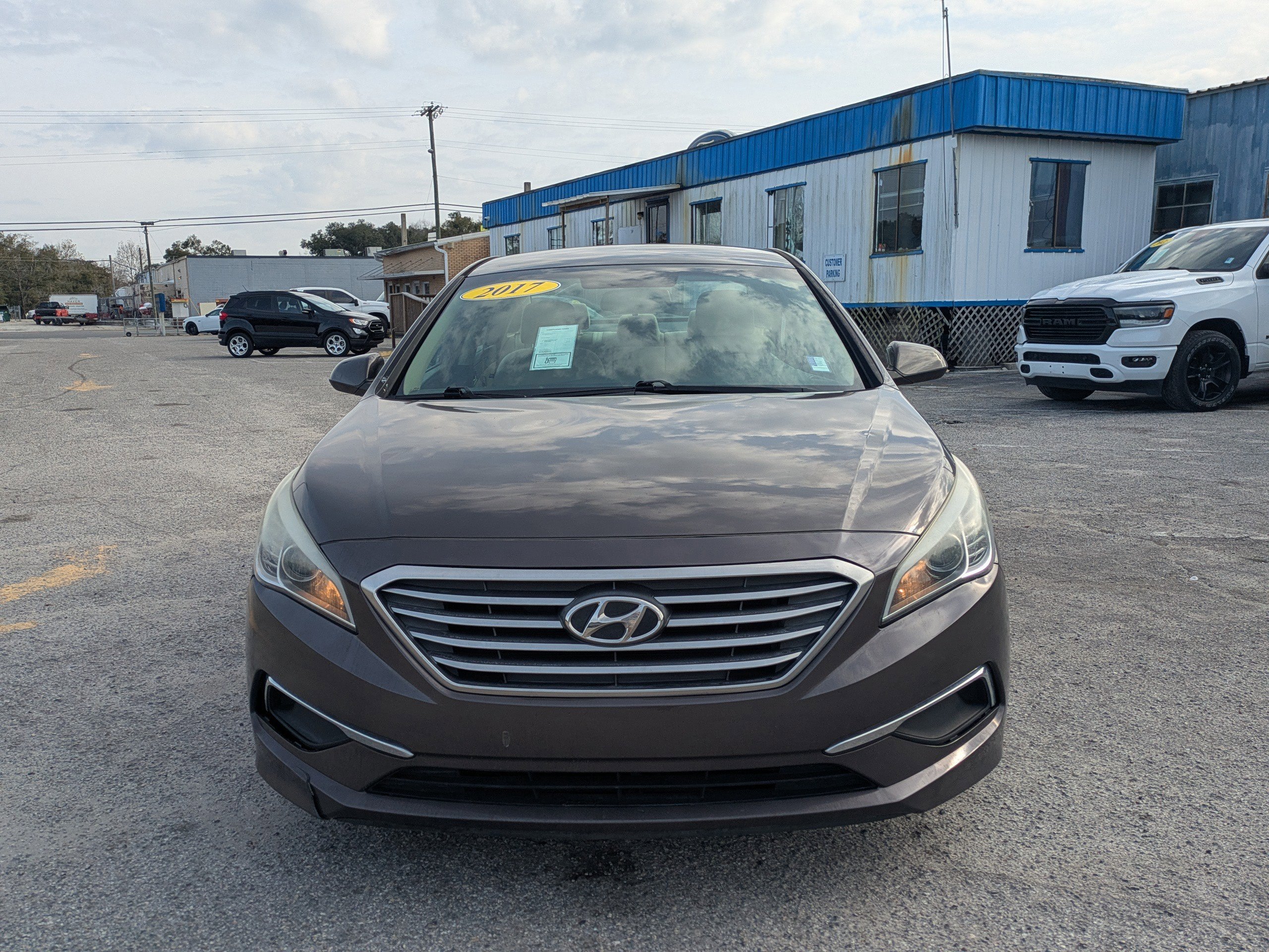Used 2017 Hyundai Sonata SE image 9
