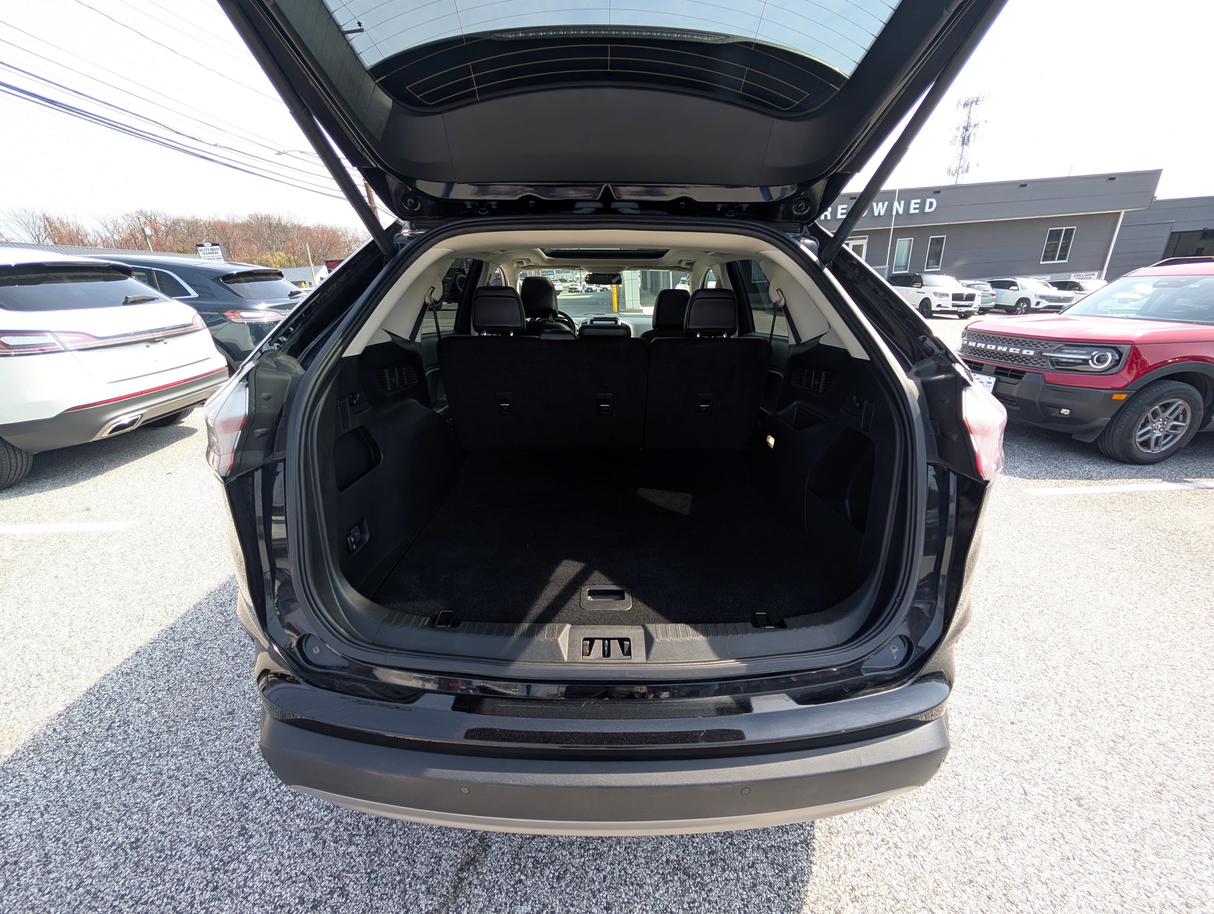 Certified 2023 Ford Edge SEL w/ Convenience Package image 14