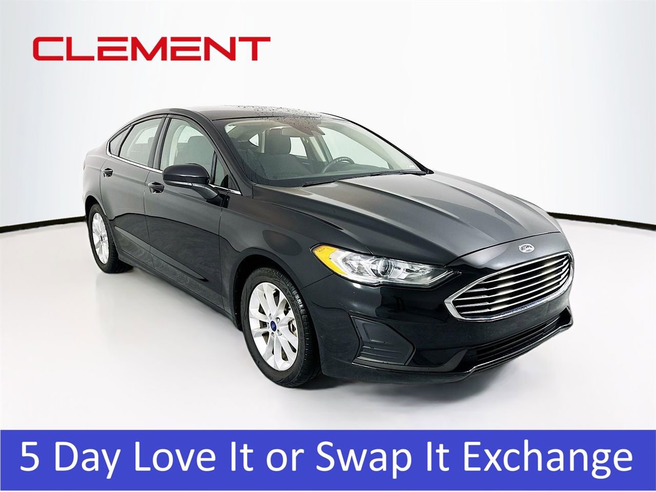 Certified 2020 Ford Fusion SE image 3