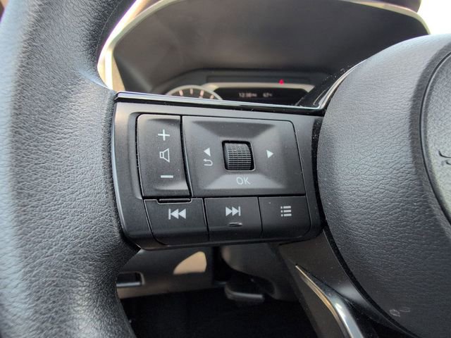 Used 2023 Nissan Rogue SV FWD image 21