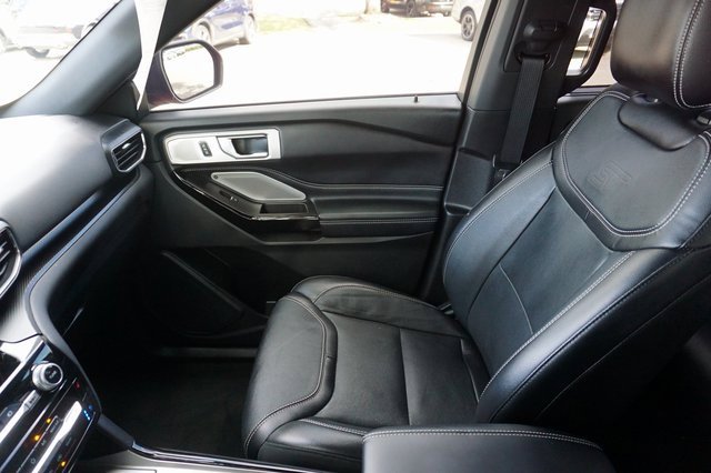 Certified 2022 Ford Explorer ST w/ Equipment Group 401A image 32