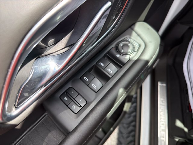 Used 2021 Chevrolet Tahoe Z71 AWD/4WD image 17