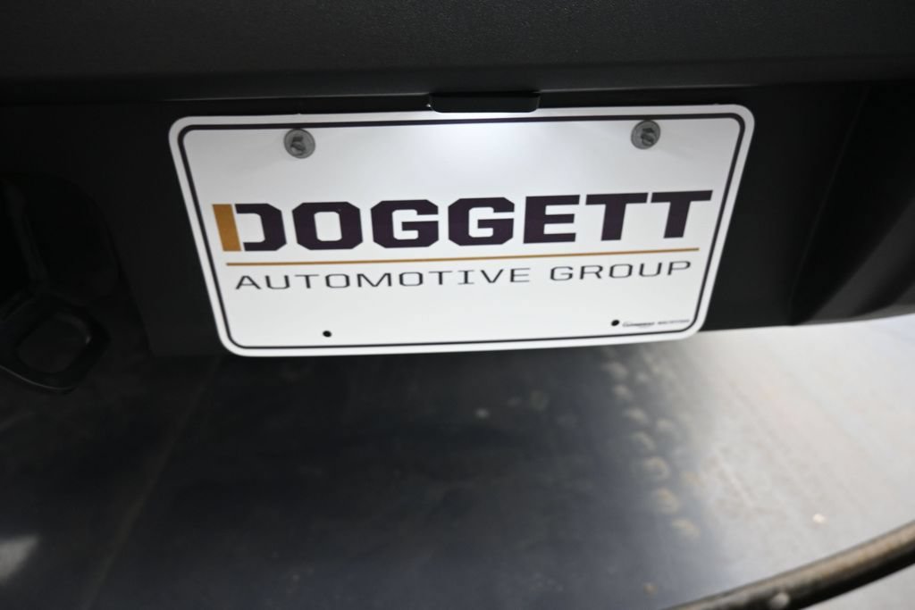 Certified 2025 Ford Maverick XLT w/ Equipment Group 302A AWD/4WD image 2
