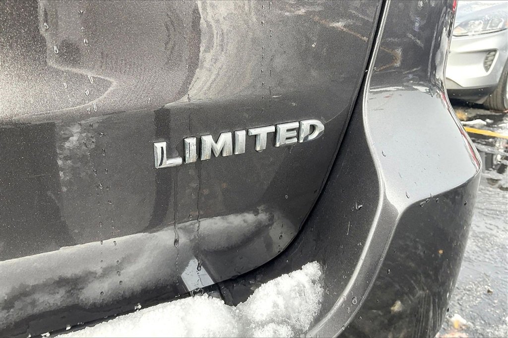 Used 2019 Jeep Grand Cherokee Limited w/ Luxury Group II image 7