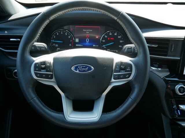 Certified 2023 Ford Explorer Limited w/ Limited Technology Package AWD/4WD image 18