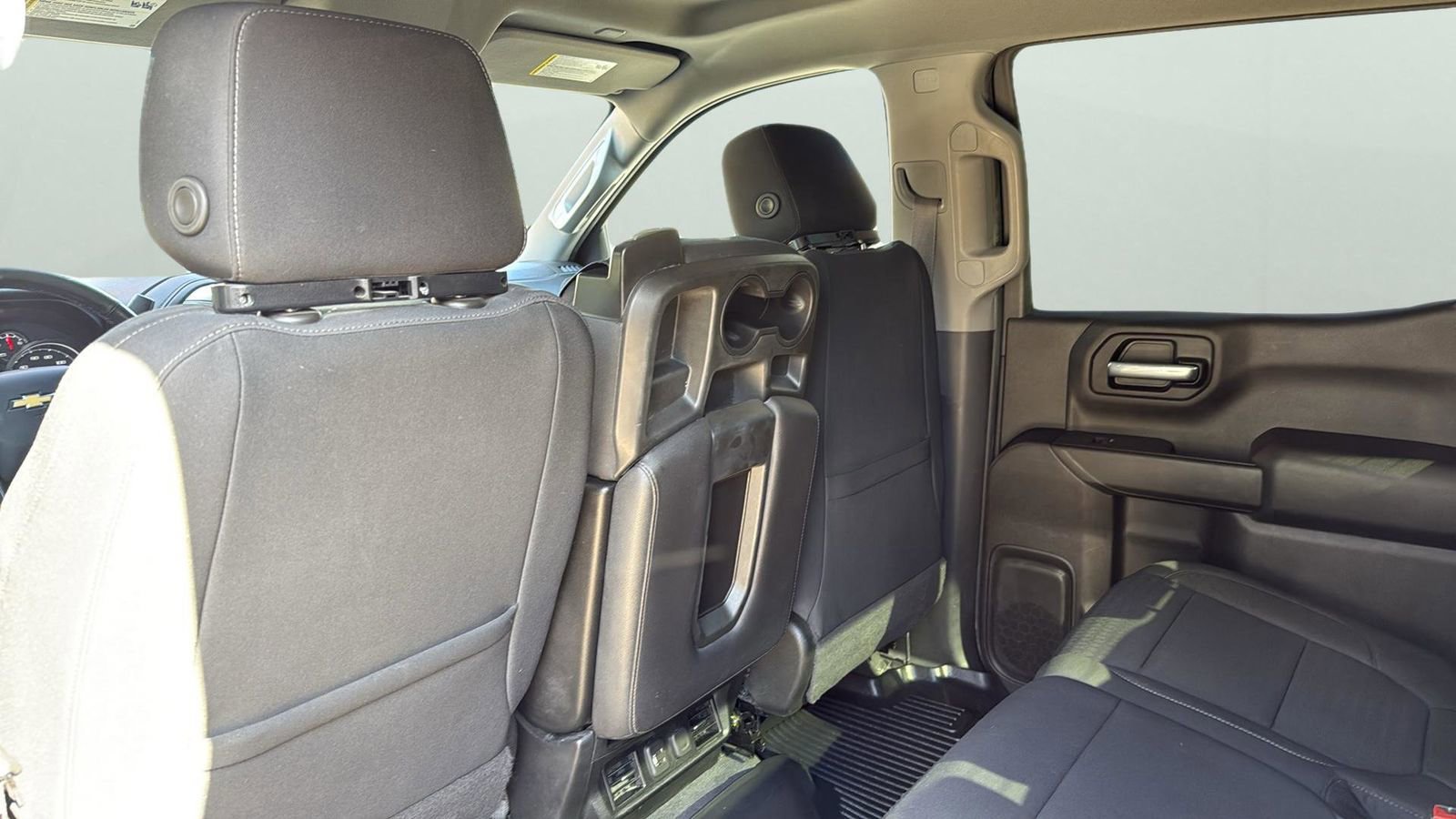 Used 2021 Chevrolet Silverado 1500 LT w/ Z71 Off-Road Package image 26