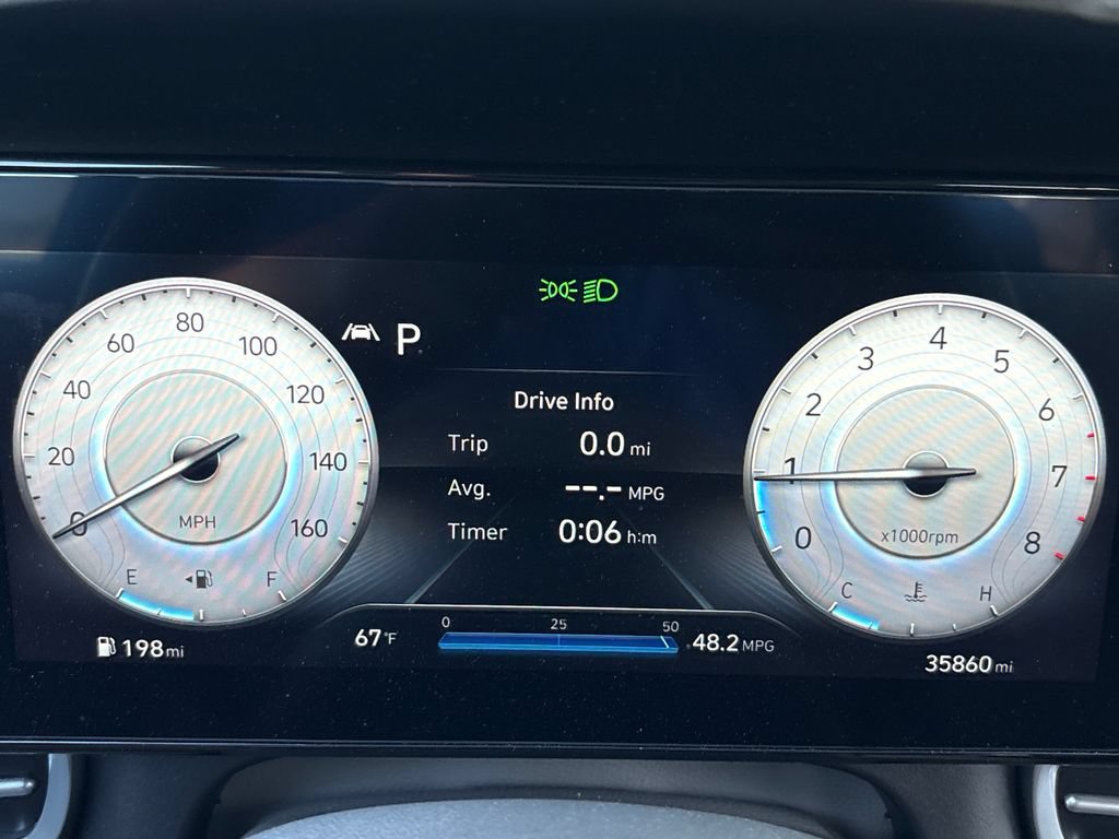 Used 2023 Hyundai Elantra SEL w/ Convenience Package FWD image 5