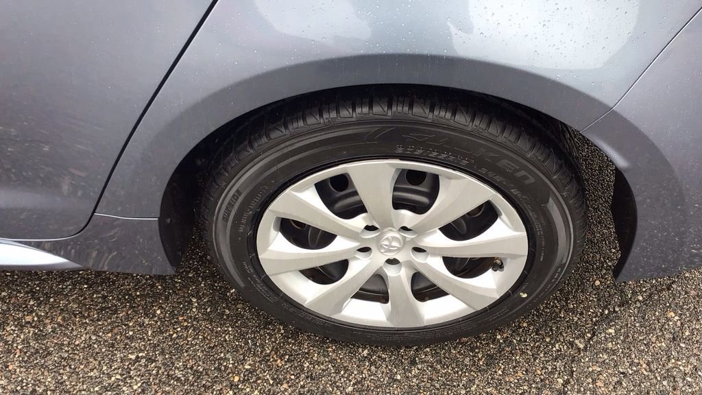 Used 2023 Toyota Corolla LE image 11