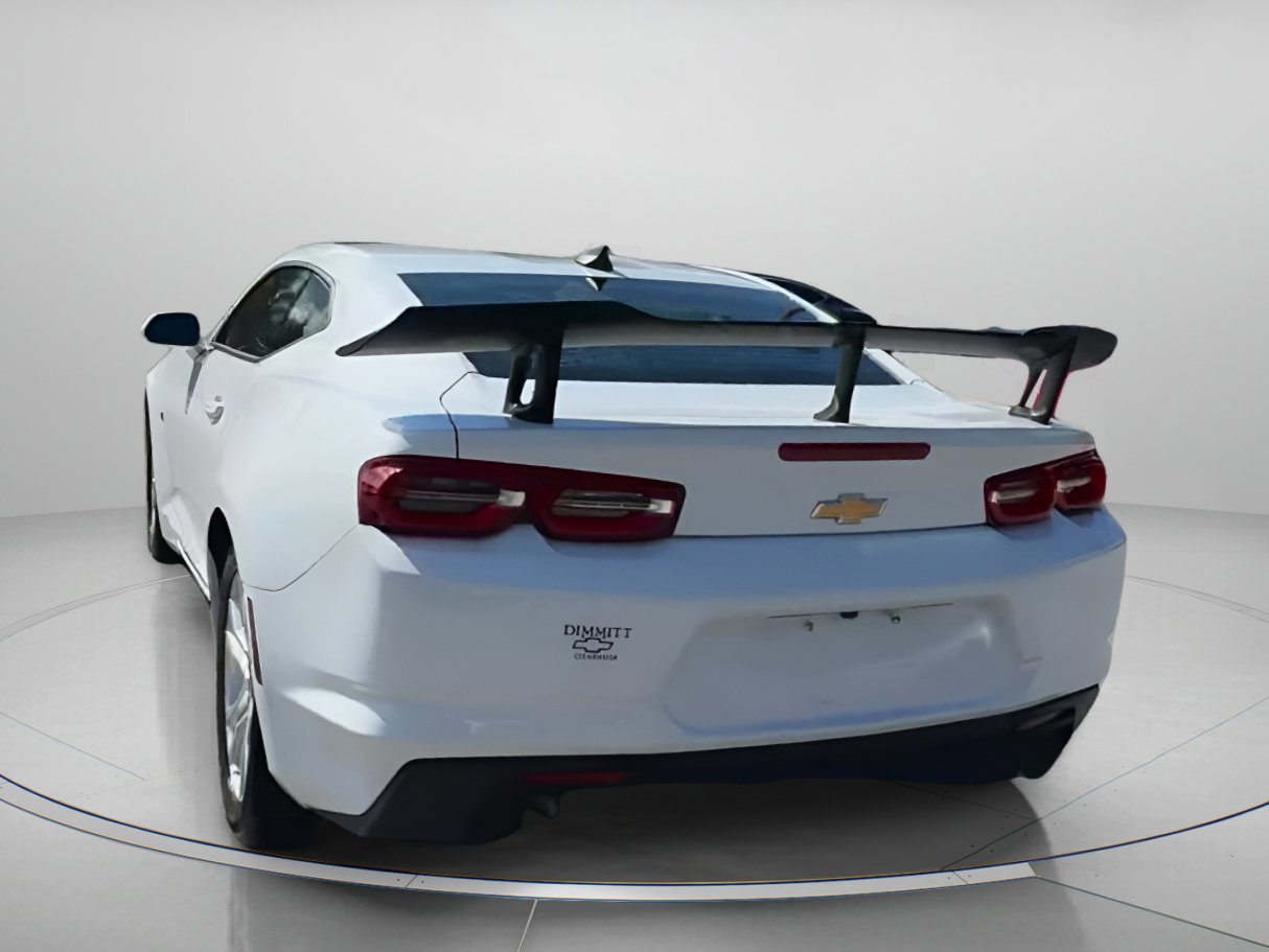Used 2020 Chevrolet Camaro LS image 16