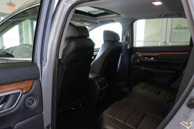 Used 2020 Honda CR-V Touring image 27