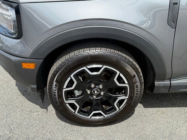 Certified 2025 Ford Bronco Sport Outer Banks w/ Outer Banks Tech Package+ AWD/4WD image 22