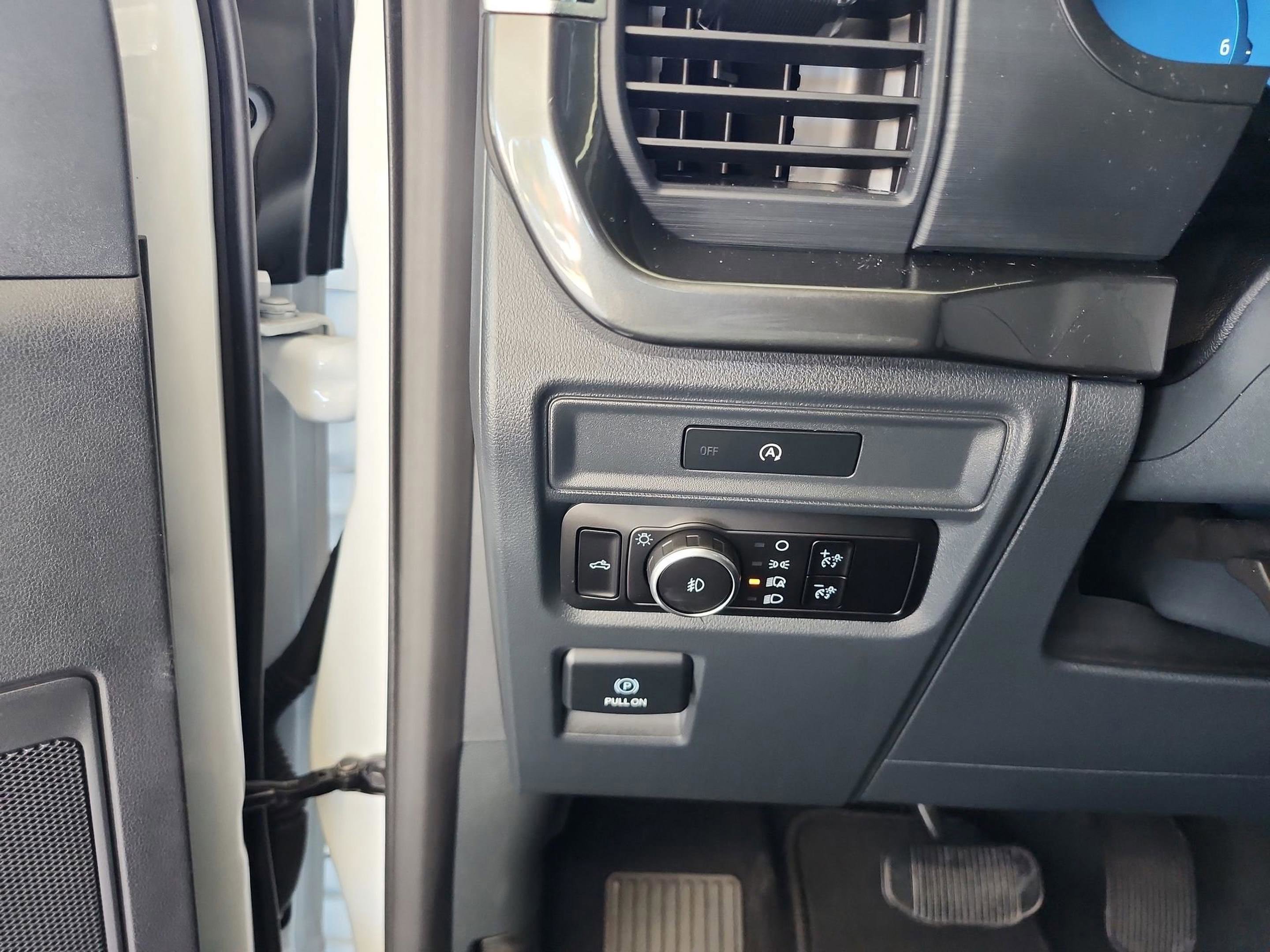 Certified 2025 Ford F150 STX w/ Equipment Group 200A image 12