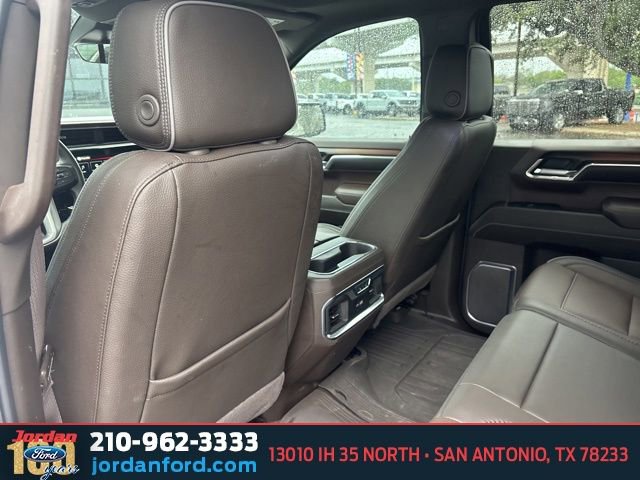 Used 2024 GMC Sierra 1500 Denali w/ Denali Reserve Package AWD/4WD image 11