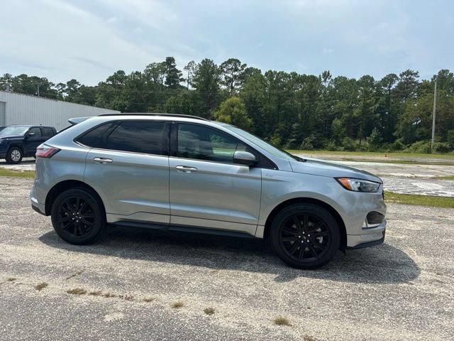 Certified 2024 Ford Edge ST-Line AWD/4WD image 2