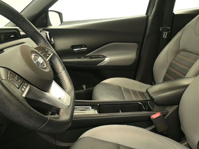 Used 2021 Nissan Kicks SR w/ SR Premium Package image 19