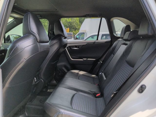 Used 2020 Toyota RAV4 XSE w/ XSE Grade Weather Package AWD/4WD image 16