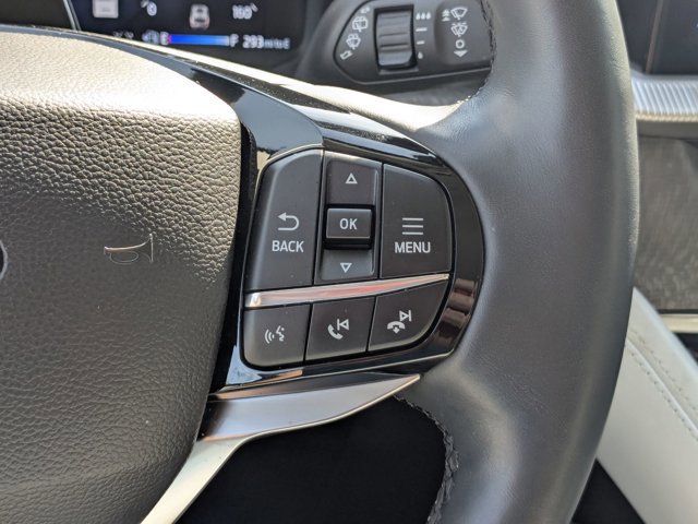 Certified 2025 Ford Explorer Platinum w/ Ultimate Package image 21