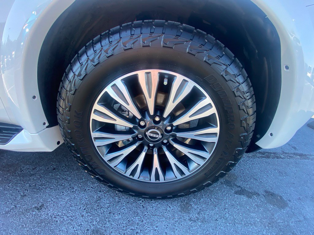 Used 2024 Nissan Armada SL w/ Midnight Edition Package AWD/4WD image 33