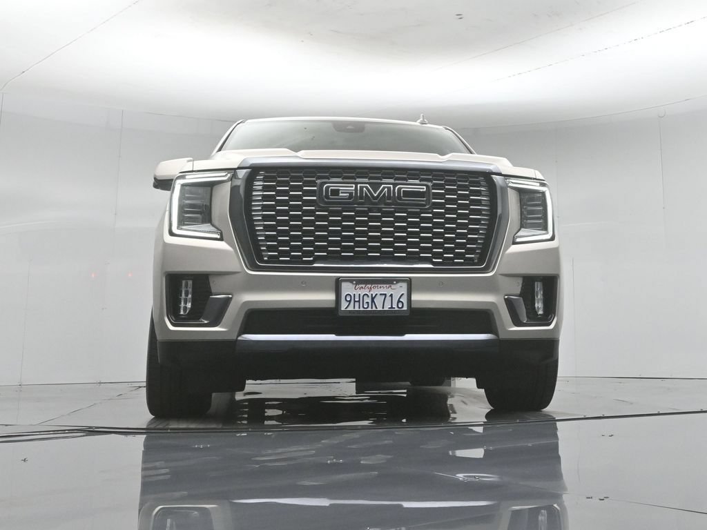 Used 2023 GMC Yukon XL Denali Ultimate AWD/4WD image 53
