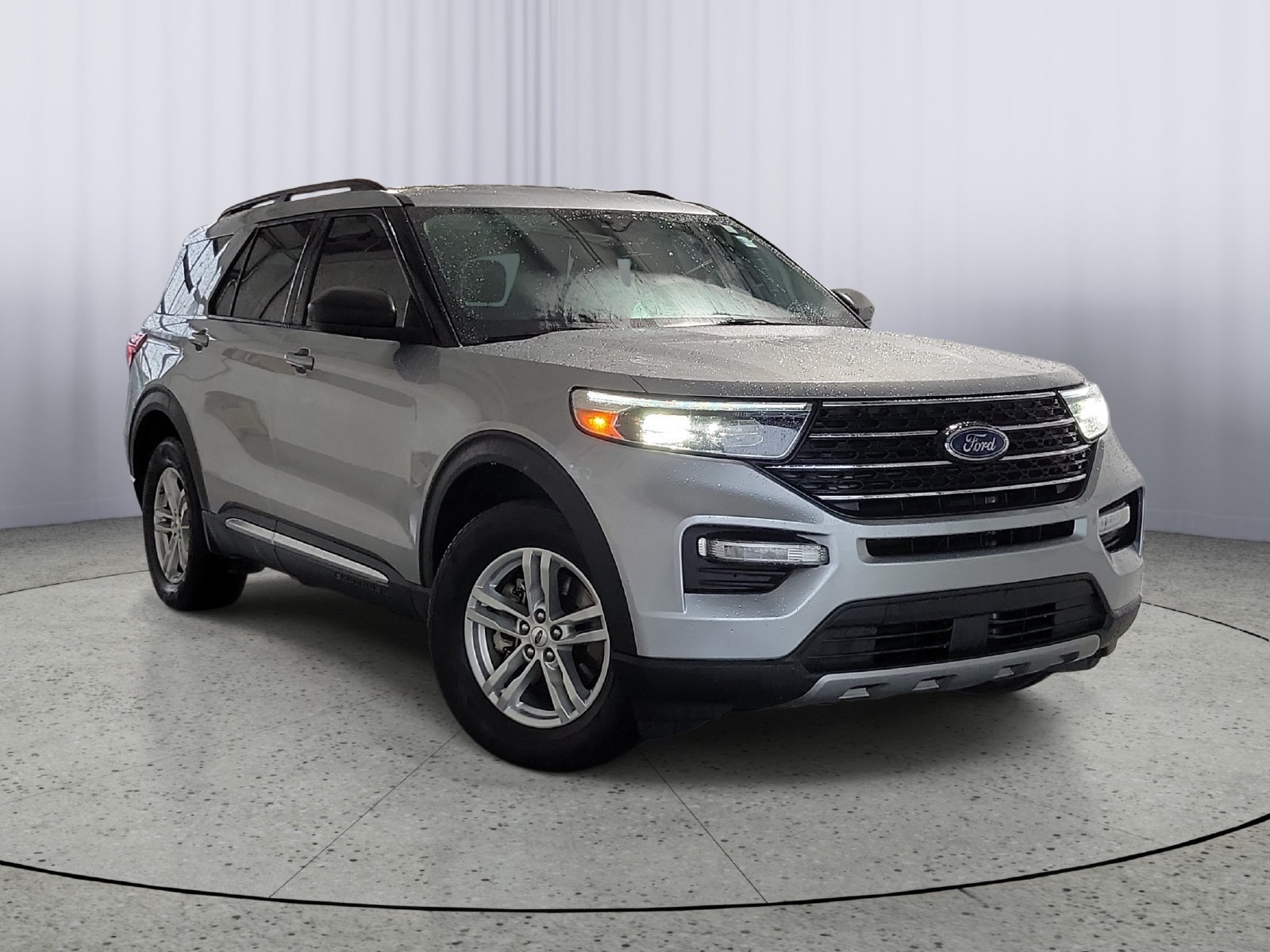 Certified 2021 Ford Explorer XLT w/ Equipment Group 202A