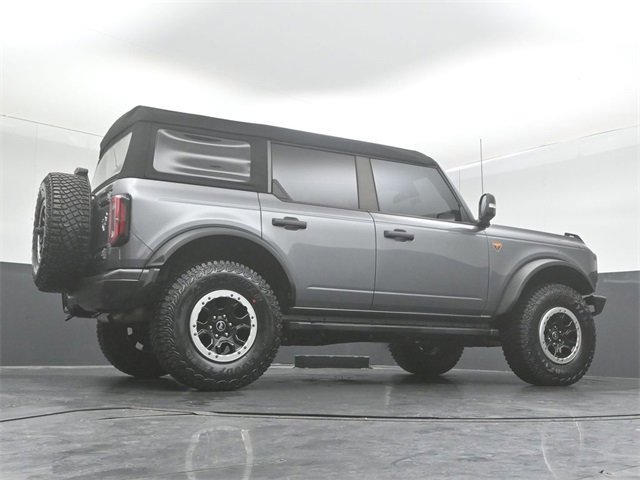 Certified 2021 Ford Bronco Badlands image 14