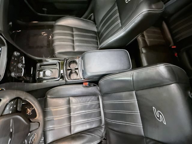 Used 2023 Chrysler 300 S RWD image 22