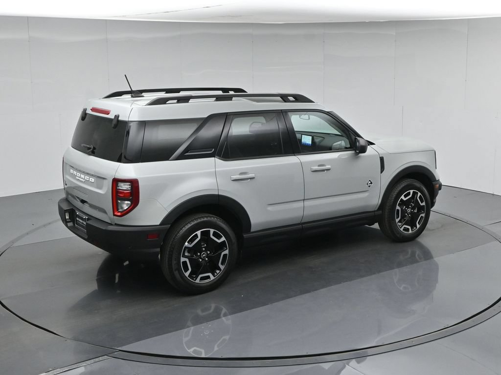Certified 2023 Ford Bronco Sport Outer Banks w/ Tech Package AWD/4WD image 44