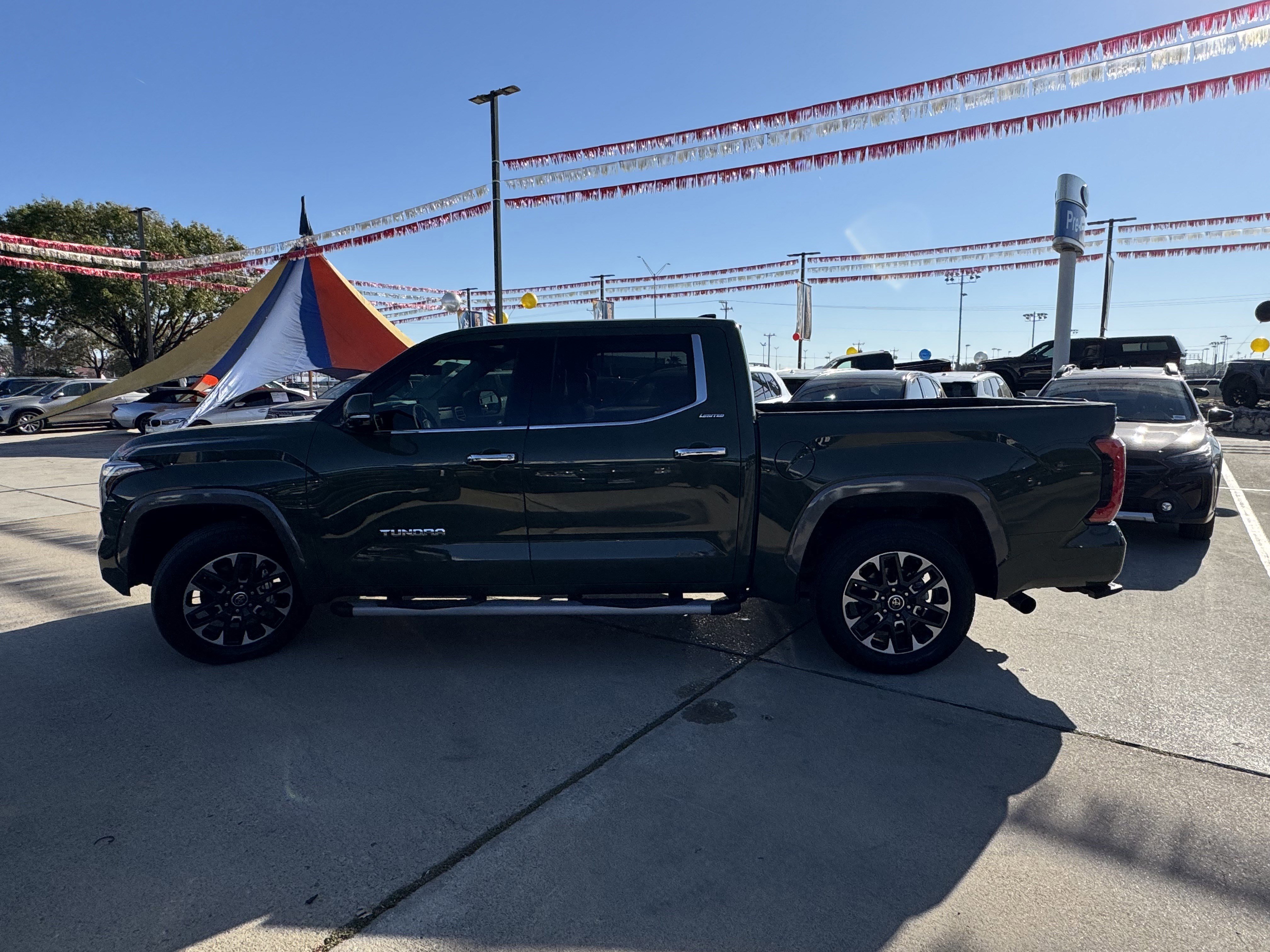 Used 2023 Toyota Tundra Limited image 7
