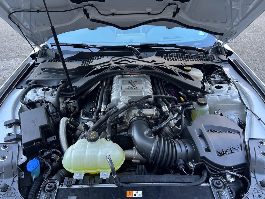 Certified 2021 Ford Mustang Shelby GT500 w/ Technology Package image 21
