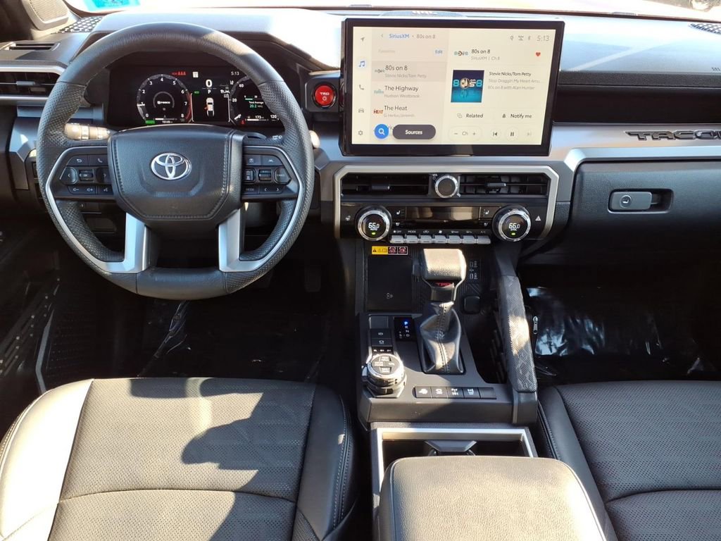 Used 2025 Toyota Tacoma TRD Off-Road AWD/4WD image 20