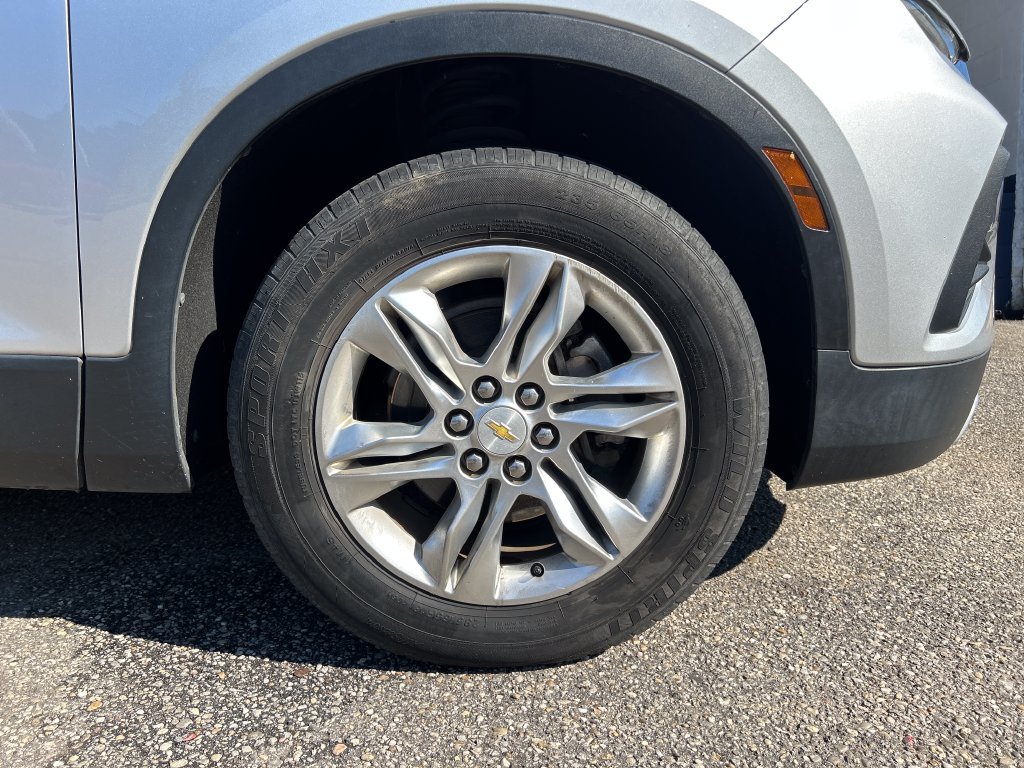 Used 2019 Chevrolet Blazer LT FWD image 7