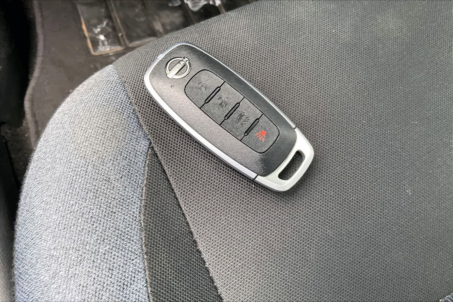 Used 2023 Nissan Versa SV FWD image 19