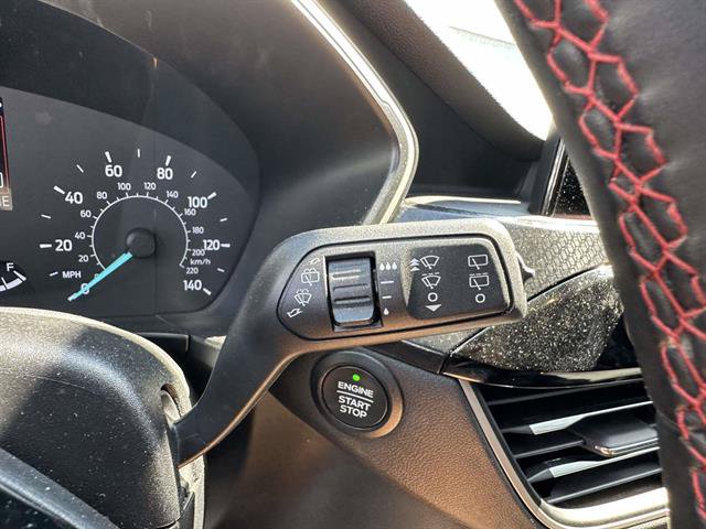 Certified 2022 Ford Escape SEL w/ SEL Stealth AWD Package image 25