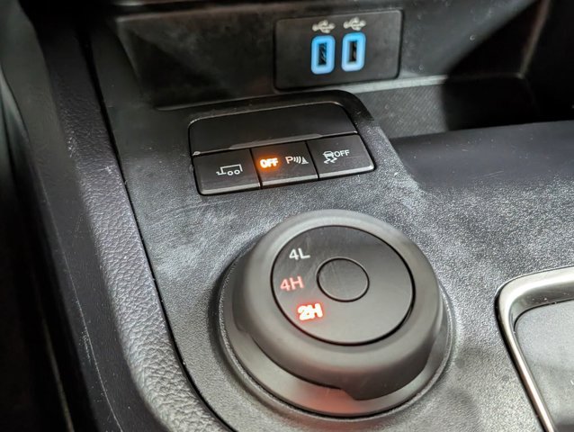 Certified 2023 Ford Ranger Lariat w/ Technology Package AWD/4WD image 9