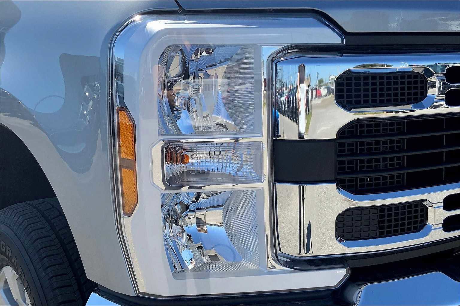 Certified 2024 Ford F250 XLT image 13