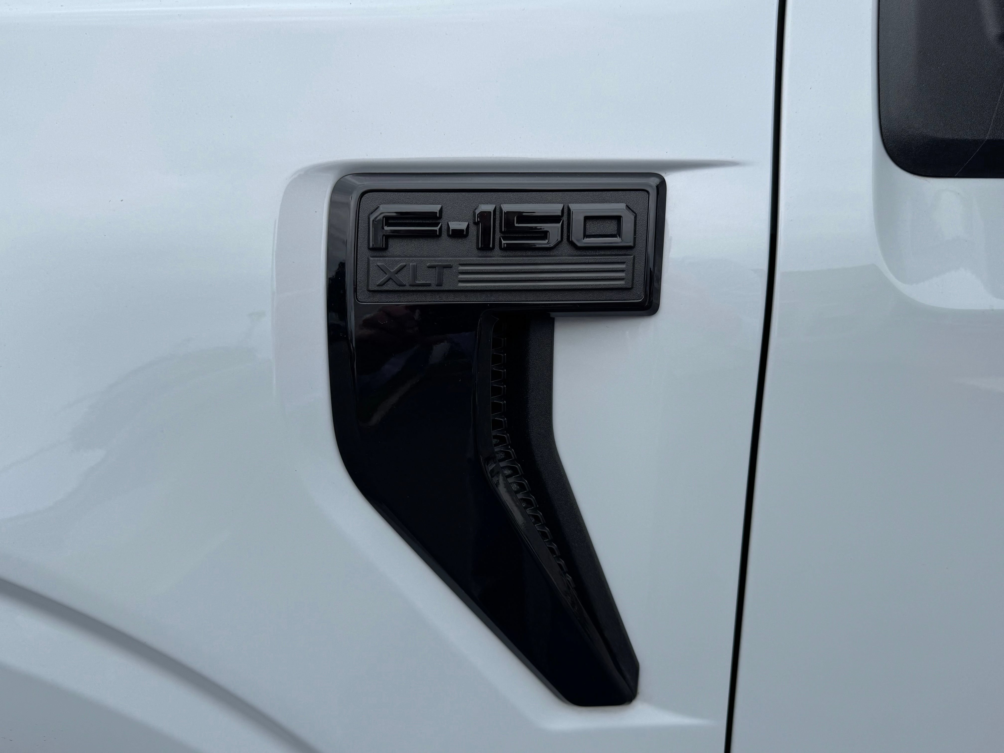 Certified 2025 Ford F150 XLT w/ Equipment Group 303A High AWD/4WD image 59