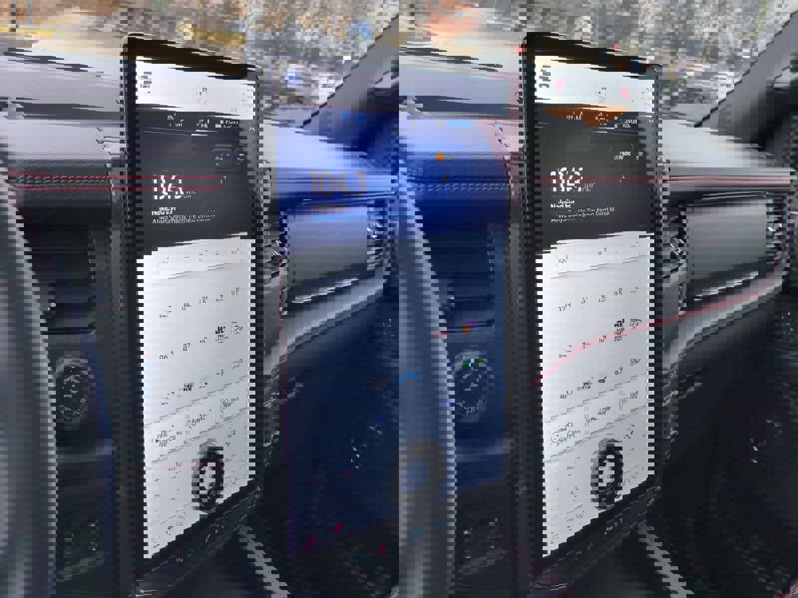 Certified 2023 Ford Expedition Limited image 30