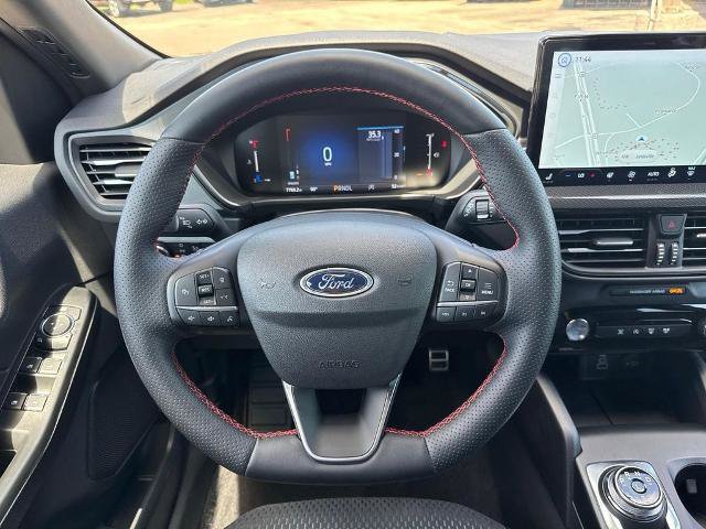 Certified 2024 Ford Escape ST-Line w/ Tech Pack #1 AWD/4WD image 11