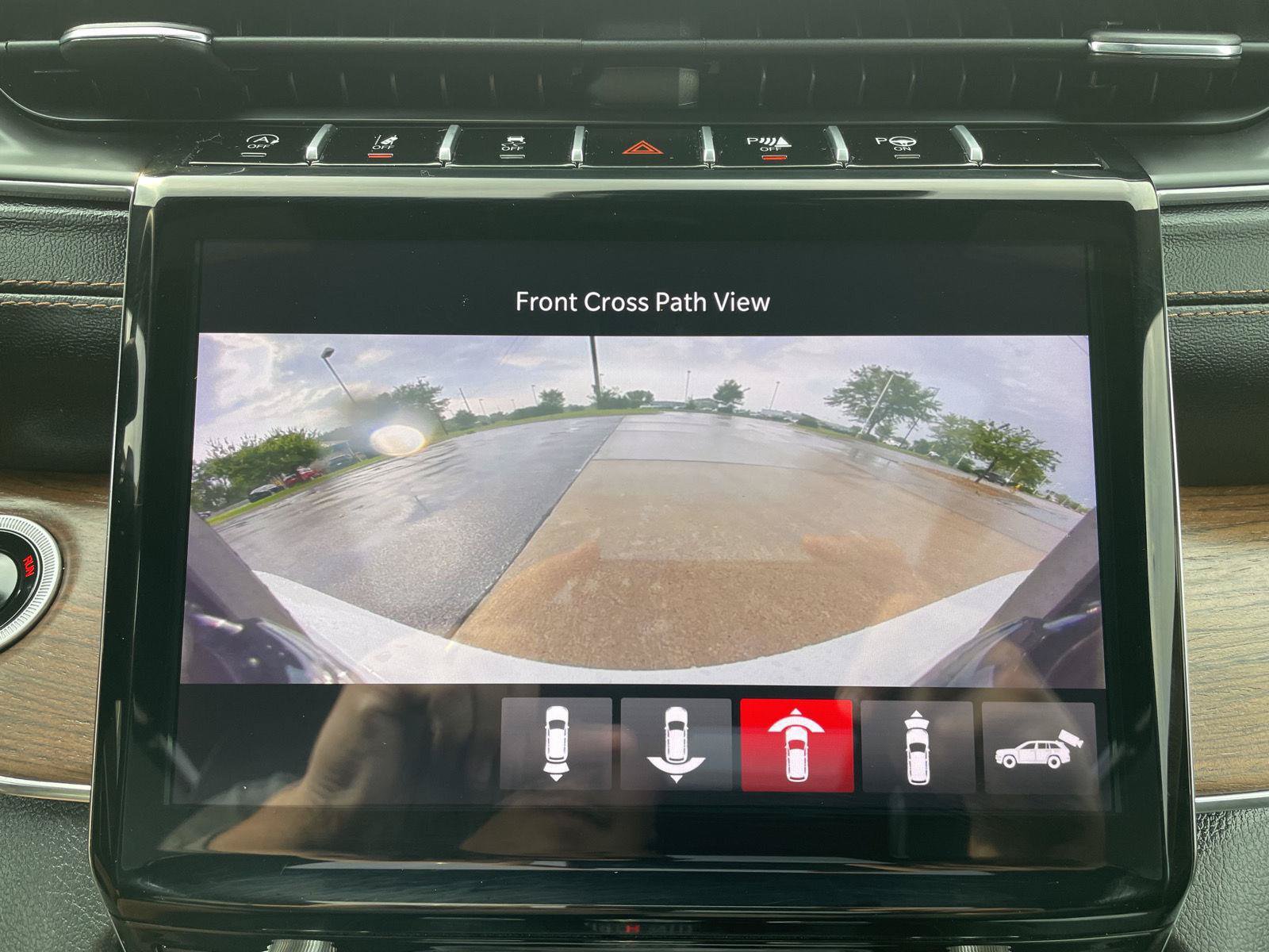 Used 2025 Jeep Grand Cherokee L Summit w/ Advanced Protech Group IV AWD/4WD image 28