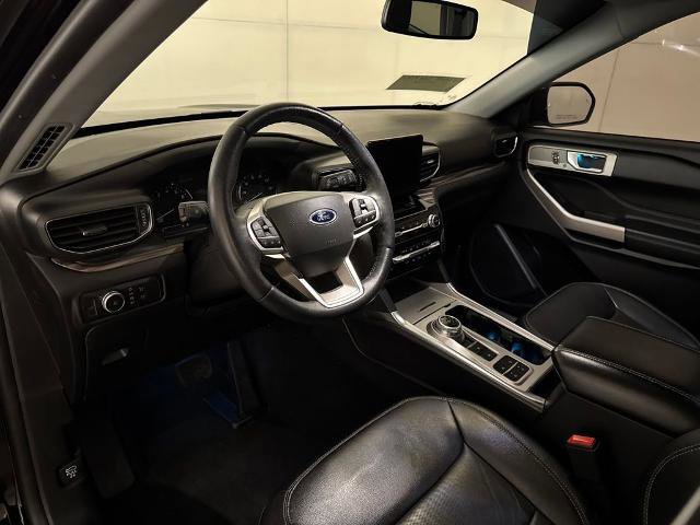 Certified 2021 Ford Explorer Limited w/ Equipment Group 301A image 8