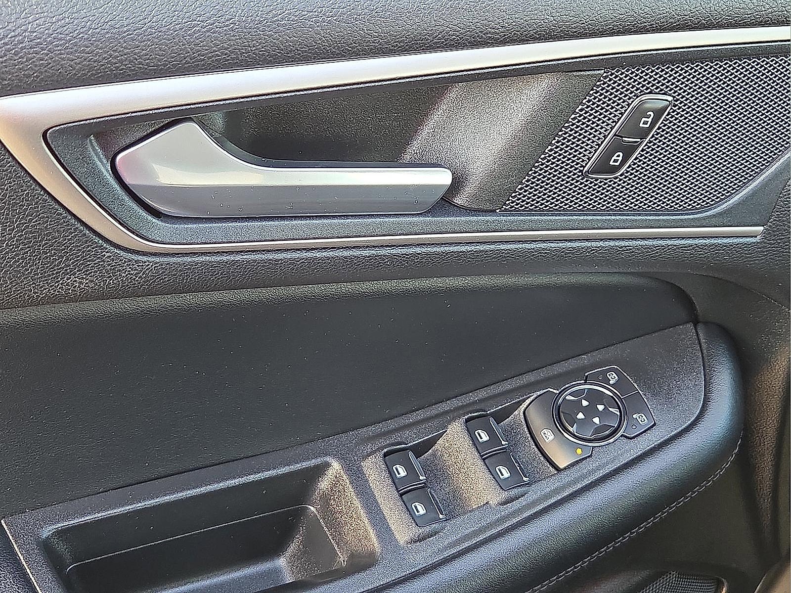 Certified 2022 Ford Edge SEL w/ Convenience Package image 13