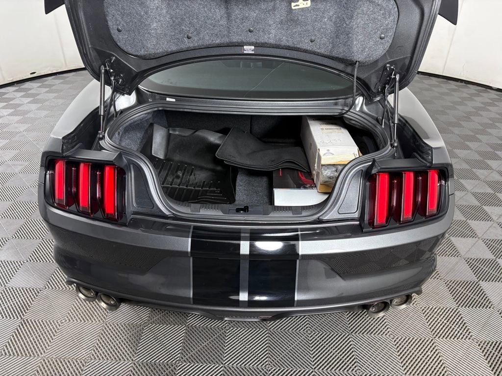 Certified 2020 Ford Mustang Shelby GT350 w/ Technology Package image 28