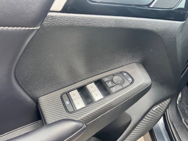 Used 2025 Mitsubishi Outlander SE AWD/4WD image 12