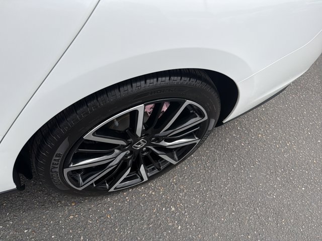 Used 2023 Honda Accord EX image 8