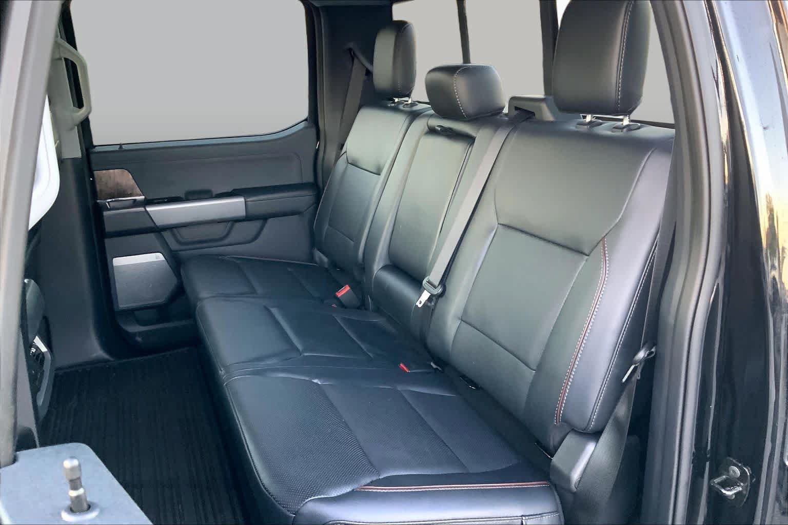 Certified 2024 Ford F250 Lariat w/ Lariat Ultimate Package AWD/4WD image 20