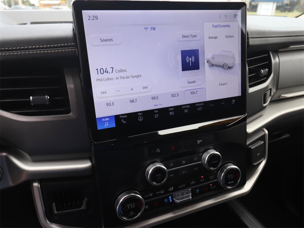 Certified 2024 Ford Expedition XLT image 19