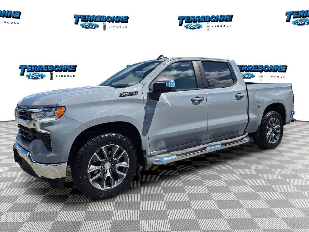 Used 2024 Chevrolet Silverado 1500 LT AWD/4WD image 1
