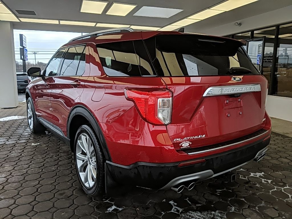 Certified 2022 Ford Explorer Platinum w/ Equipment Group 601A image 7