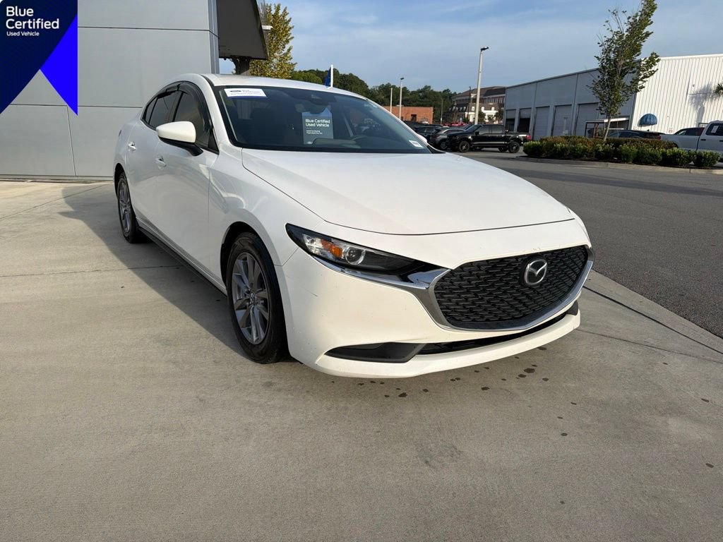 Used 2021 MAZDA MAZDA3 s FWD image 1