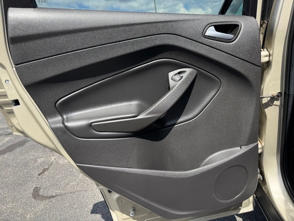 Certified 2018 Ford Escape SE FWD image 25